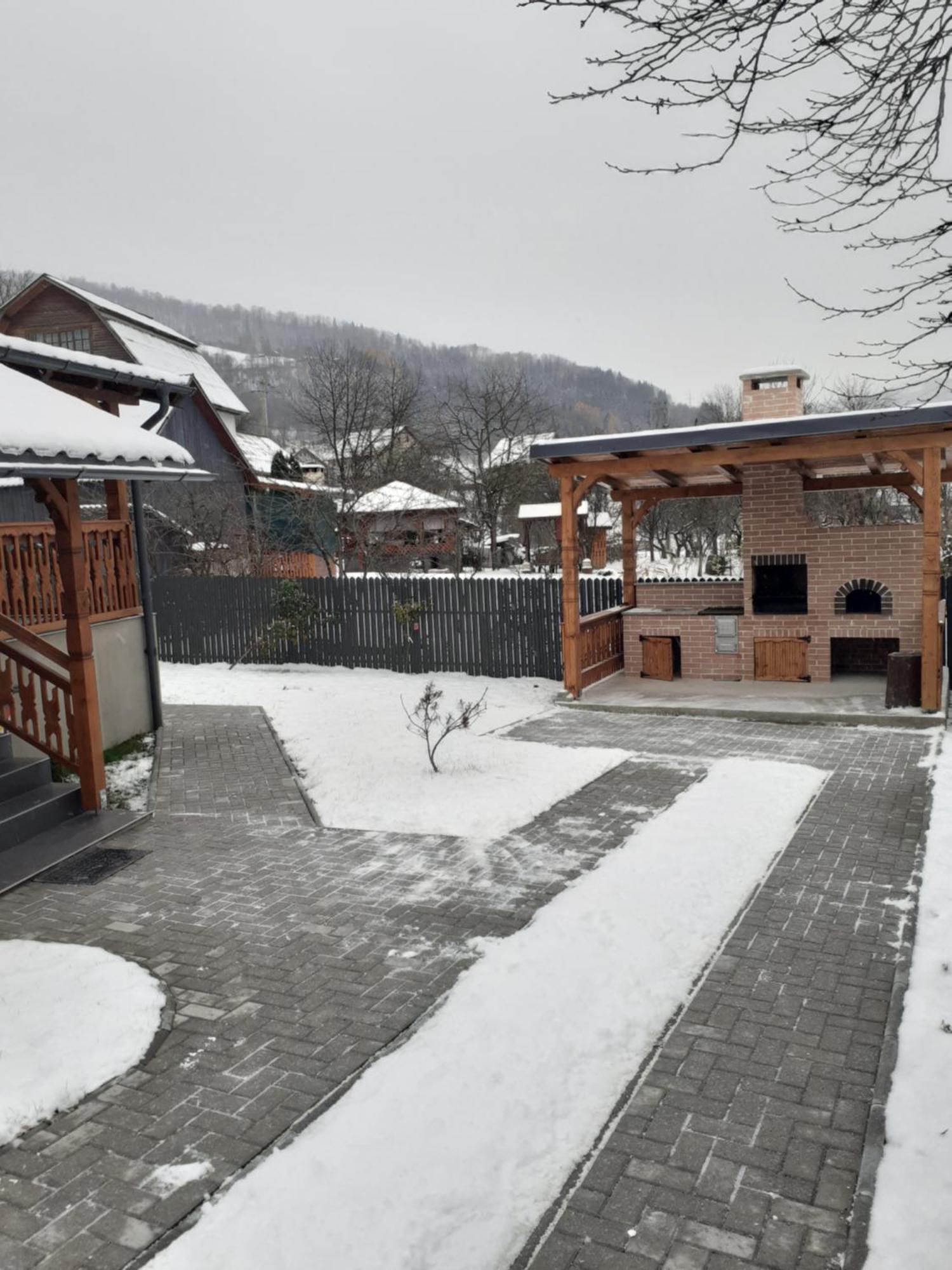 Casa Edy Villa Viseu de Sus Exterior photo